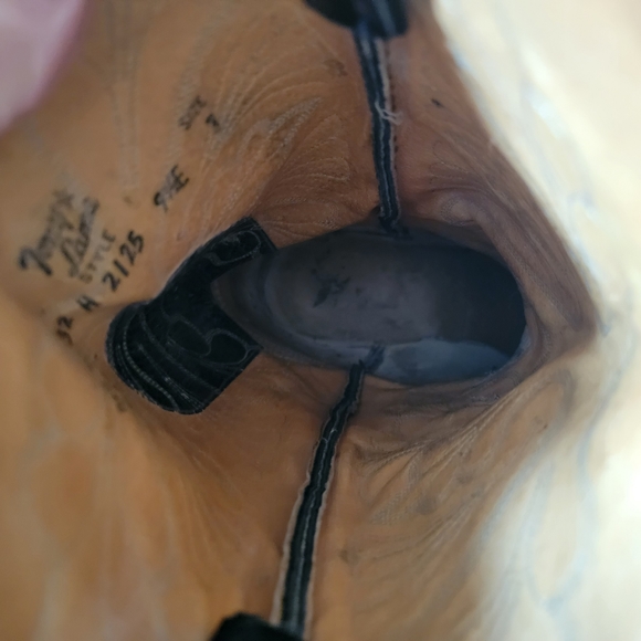 Tony Lama cowboy boots 9.5 E - Picture 7 of 9